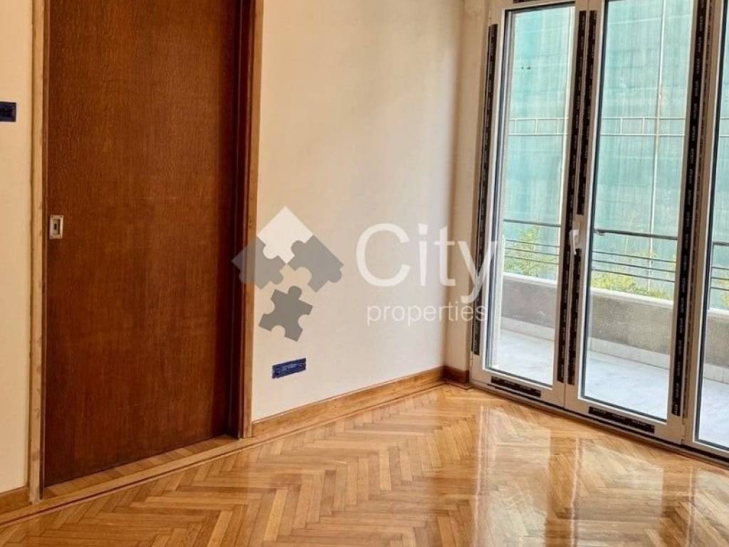 renovated-apartment-kolonaki-111sqm.jpg