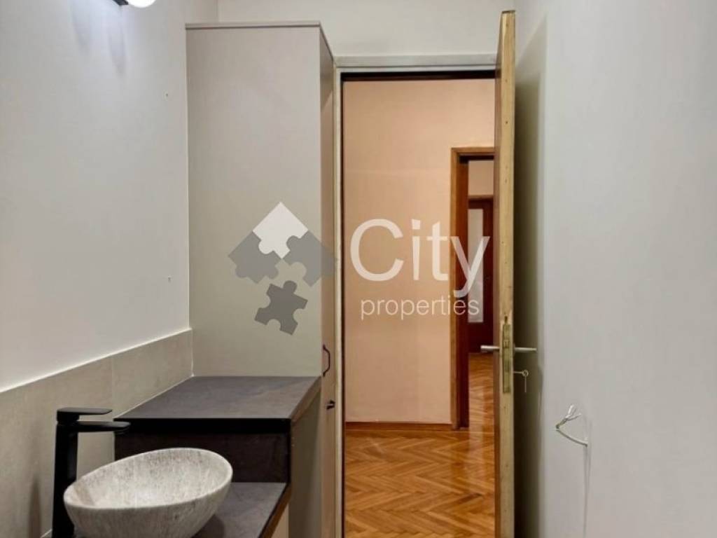 renovated-apartment-kolonaki-111sqm.jpg