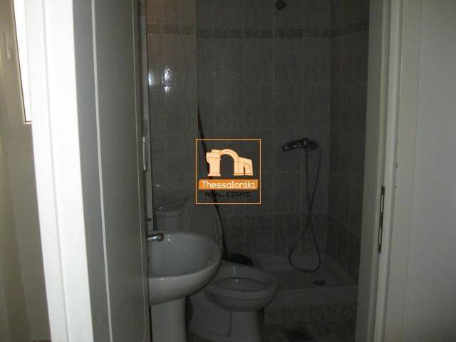 Άγιος Δημήτριος, Γκαρσονιέρα, 30 τ.μ.