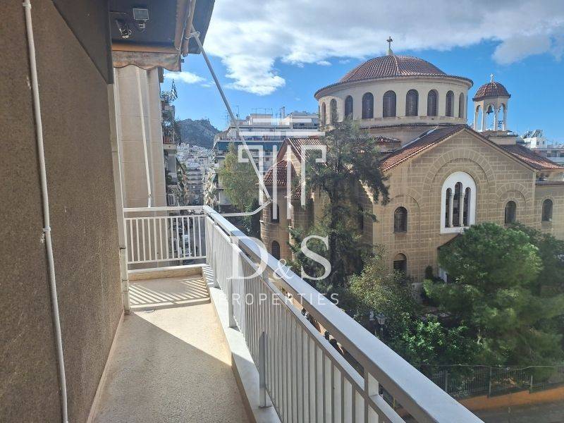 Θέα από μπαλκόνι