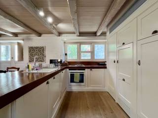 plaka_residential_detached_for_rent