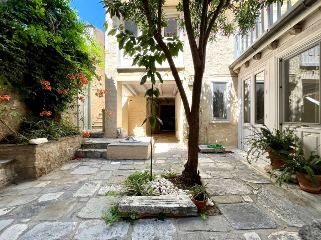 plaka_residential_detached_for_rent