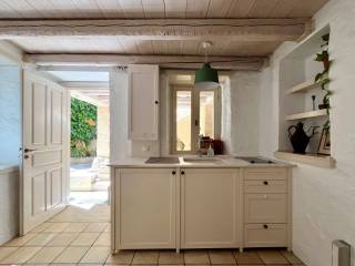 plaka_residential_detached_for_rent