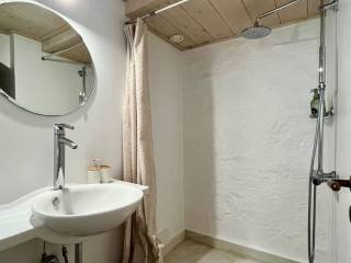 plaka_residential_detached_for_rent