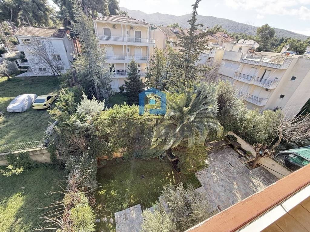 Θέα από μπαλκόνι