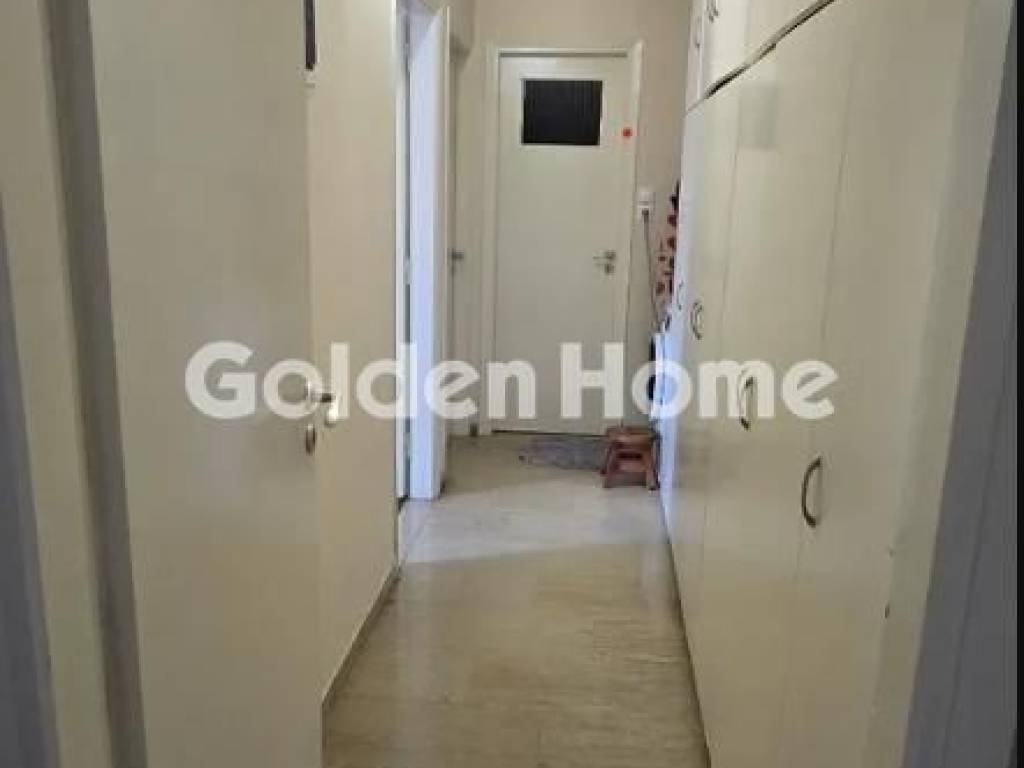 Χολ - Διάδρομος