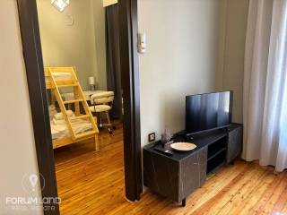 Forumland Real Estate, Σαλόνι