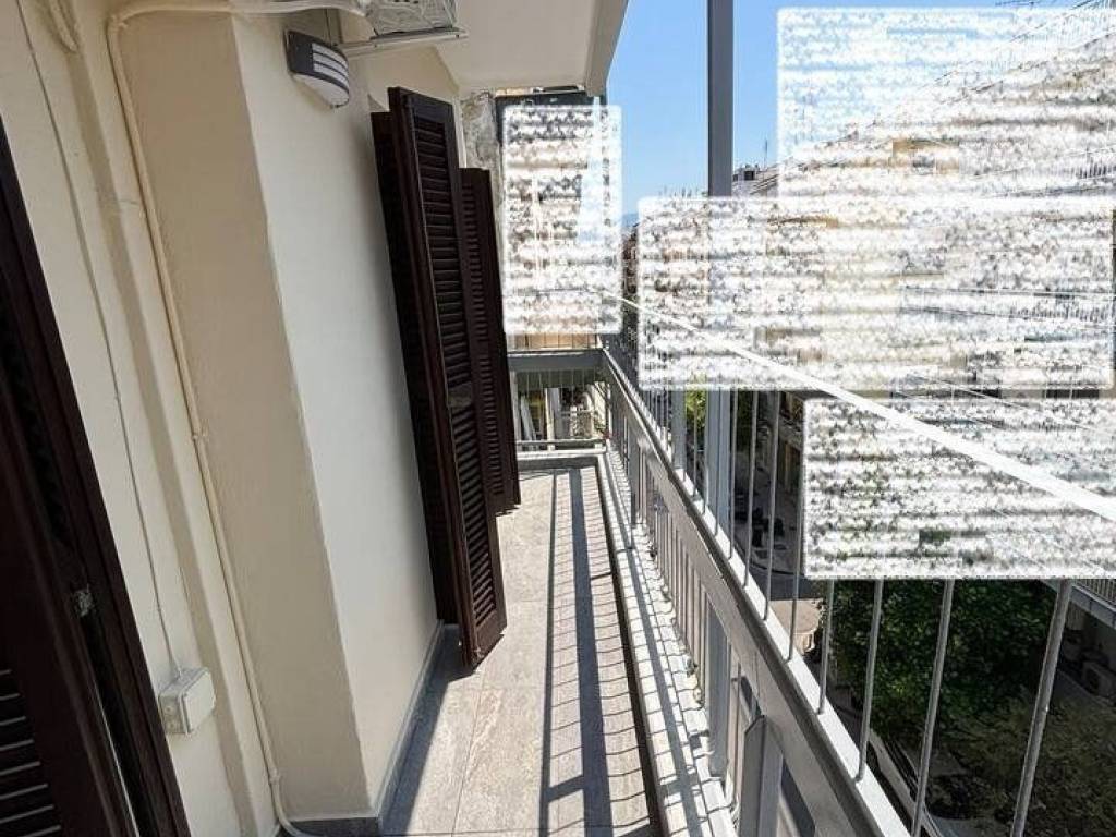 Forumland Real Estate, Βεράντες