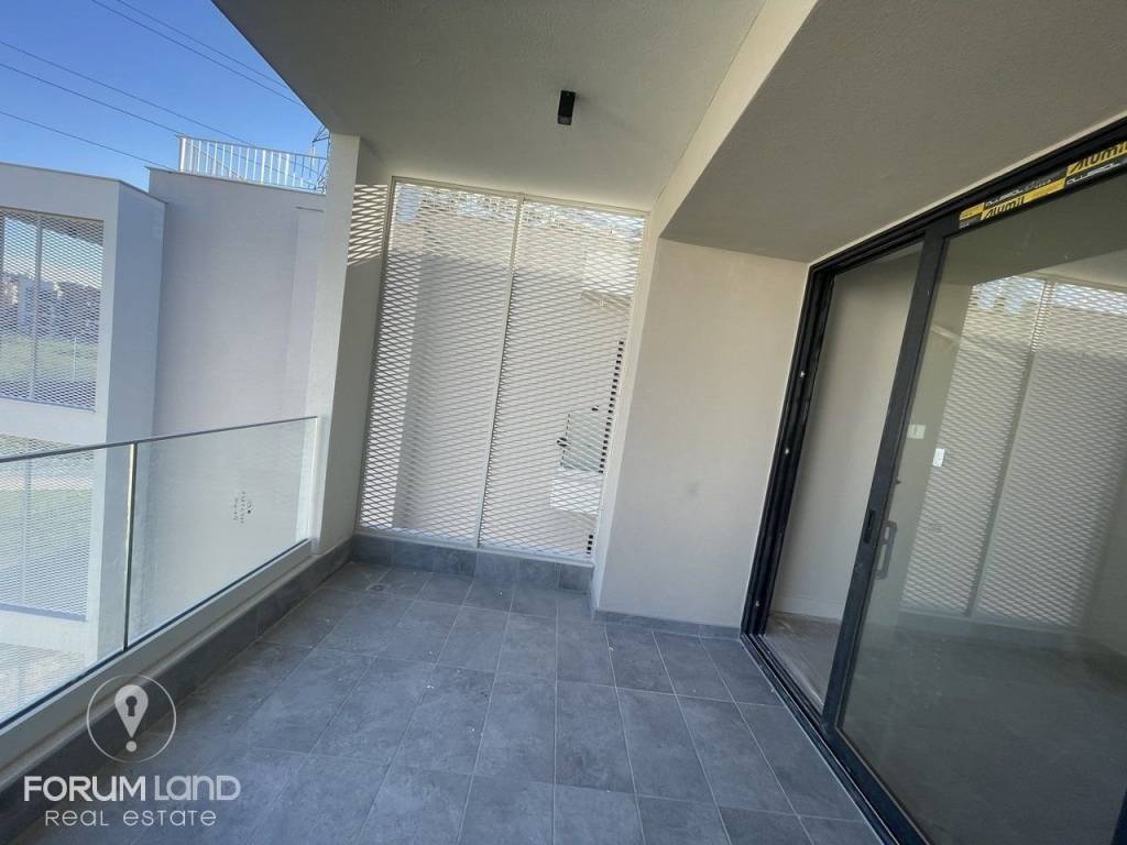 Forumland Real Estate, Βεράντες