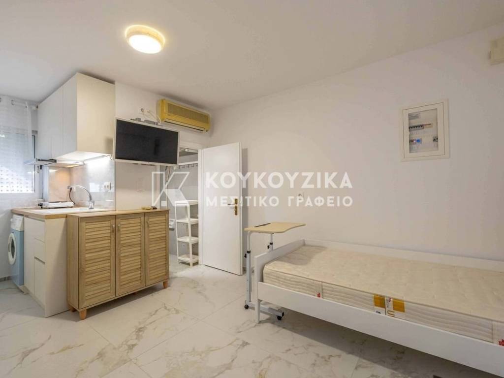 Σαλοκουζίνα