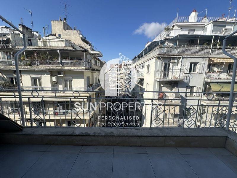 Θέα από μπαλκόνι