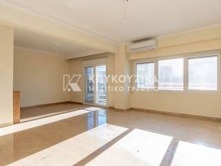 Σαλοκουζίνα