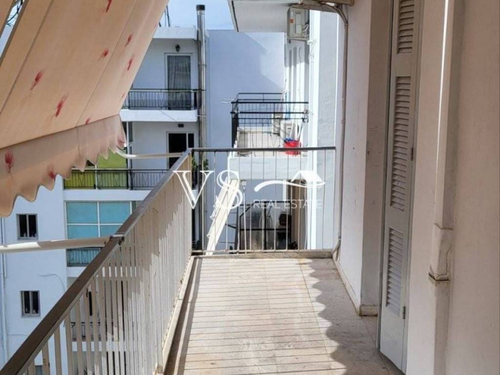 Θέα απο μπαλκόνι