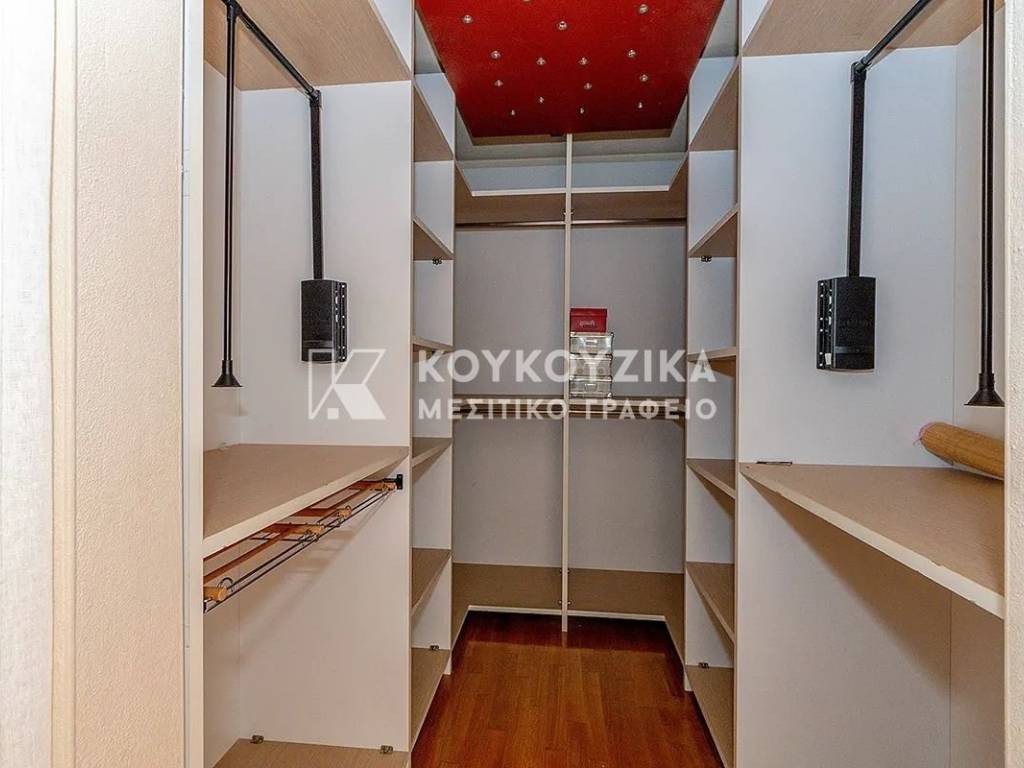 Master Δωμάτιο