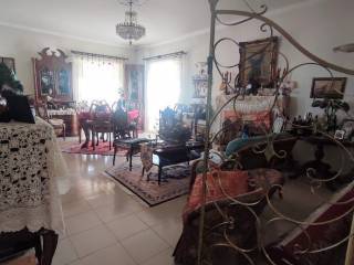 eyaero kai eyelio saloni