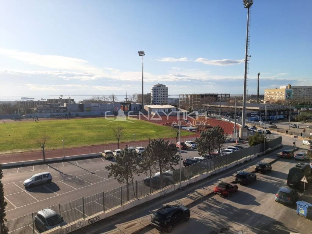 Θέα από μπαλκόνι