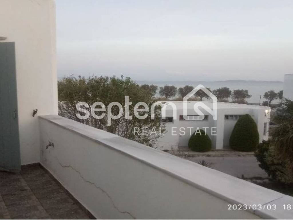 Θέα από μπαλκόνι