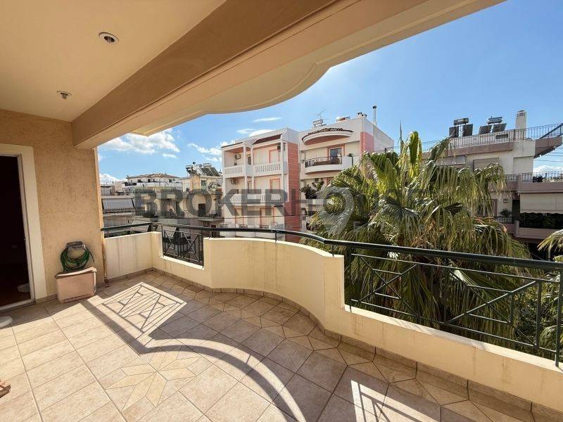 Θέα από μπαλκόνι