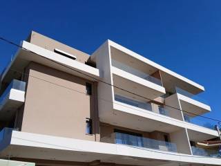 Ζωντανή φωτο μόλις ολοκληρωμένου κτίσματος