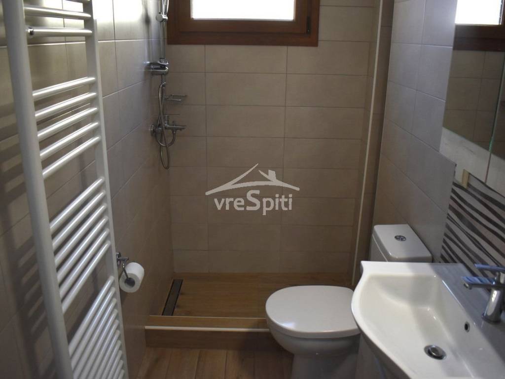 ΑΠΟΨΗ ΛΟΥΤΡΟΥ