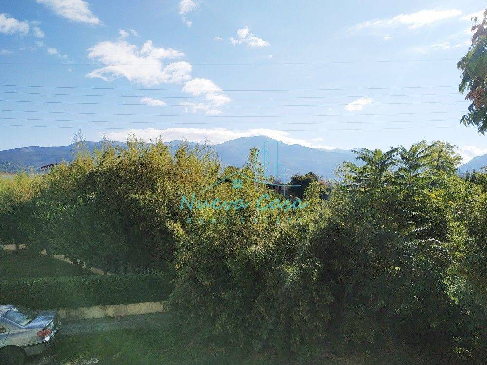 Θέα απο μπαλκόνι