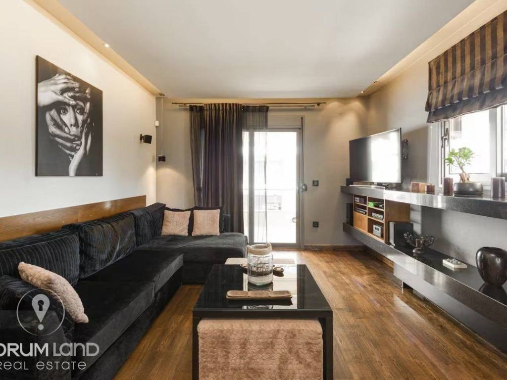 Forumland Real Estate, Σαλοκουζίνα