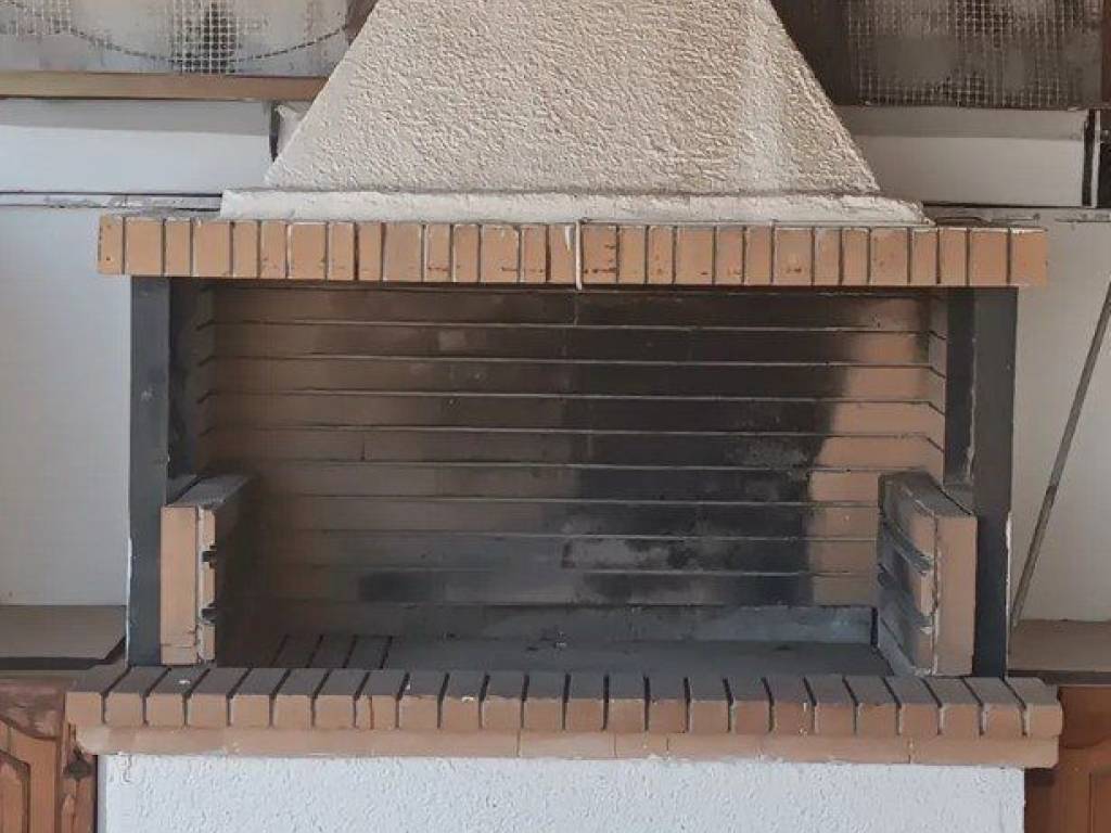 Forumland Real Estate, Μπάρμπεκιου