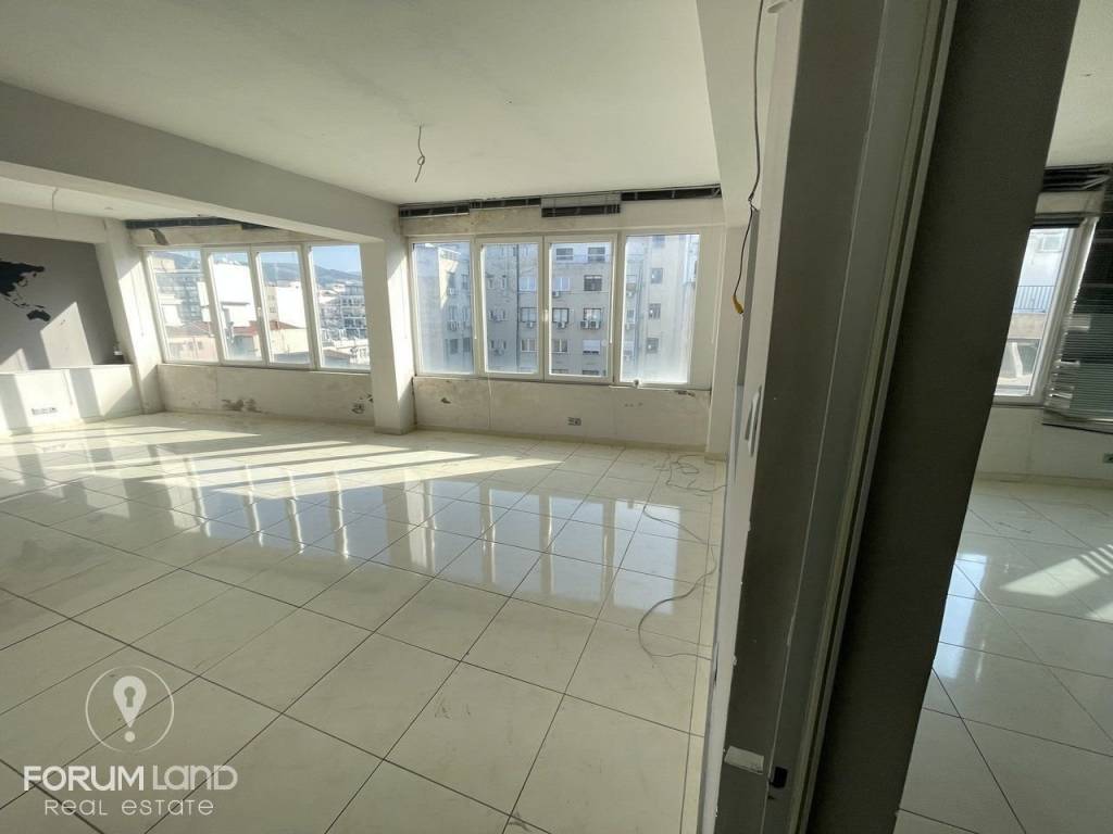 Forumland Real Estate, Γραφειακός χώρος