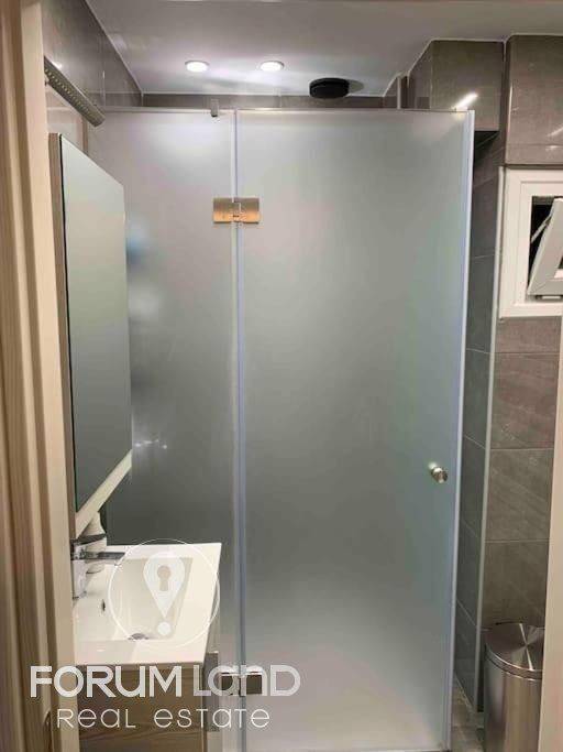 Forumland Real Estate, Μπάνιο