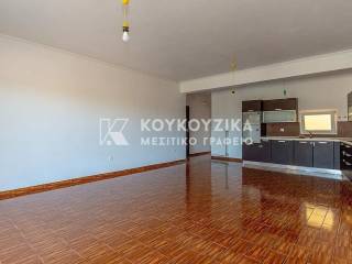 Σαλοκουζίνα