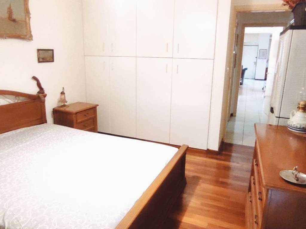 Ypnodomatio 2. Aneto me prosbase kepo