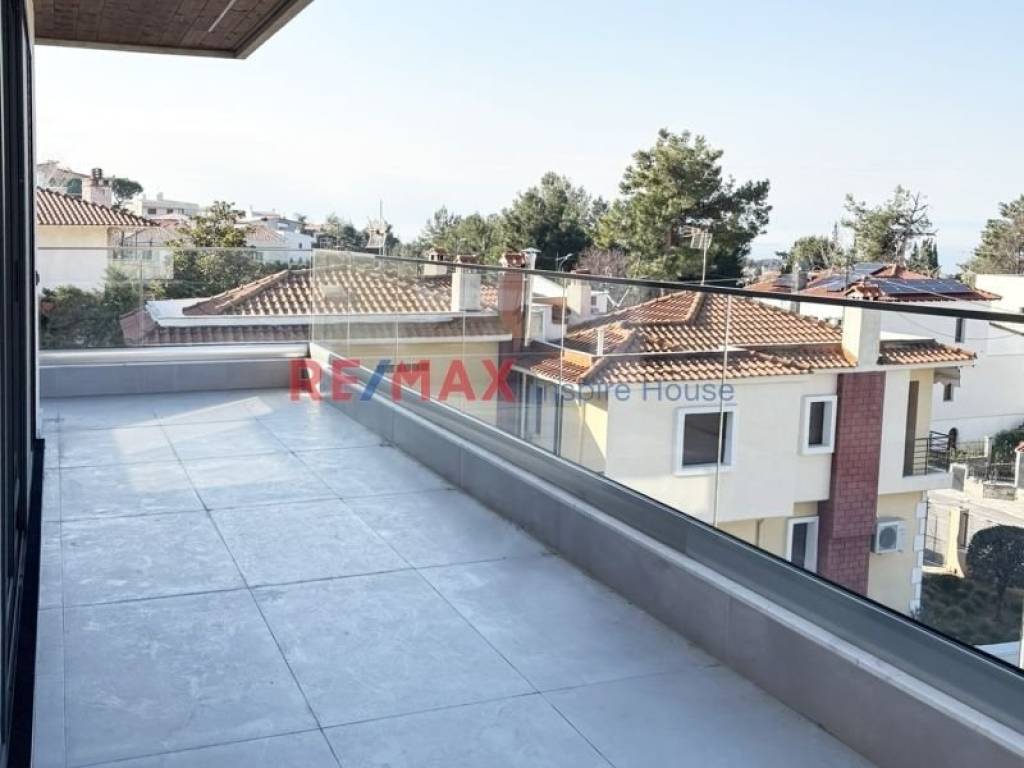 Θέα από μπαλκόνι