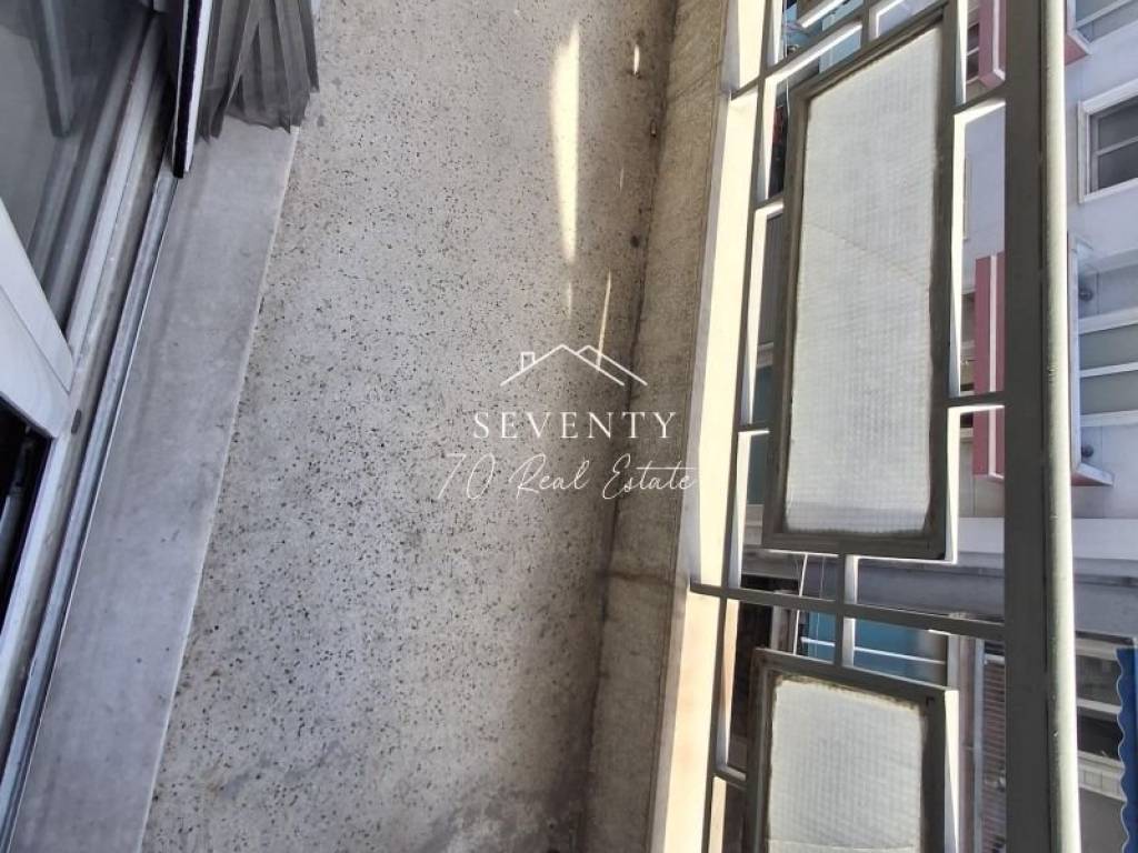 Θέα από μπαλκόνι