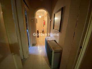 Χολ - Διάδρομος