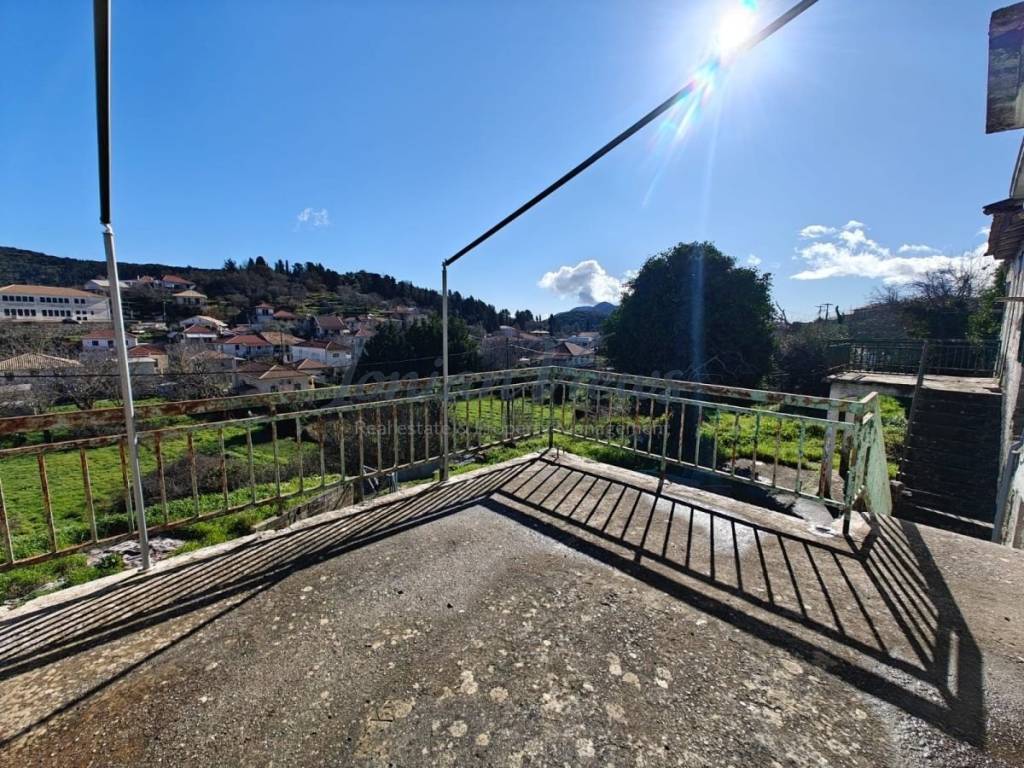 Θέα από μπαλκόνι