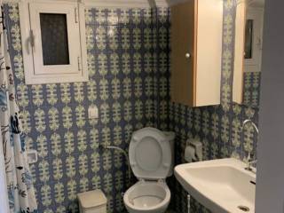 Forumland Real Estate, Μπάνιο