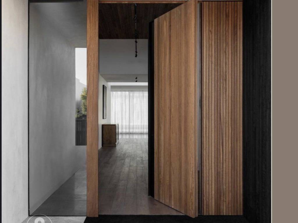 Forumland Real Estate, Είσοδος Πολυκατοικίας