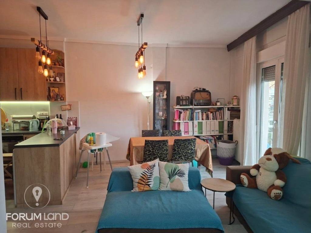 Forumland Real Estate, Σαλοκουζίνα