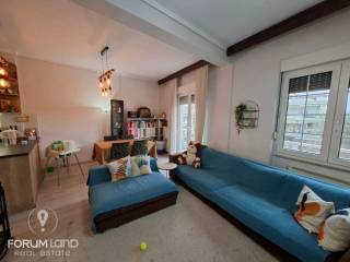 Forumland Real Estate, Σαλοκουζίνα