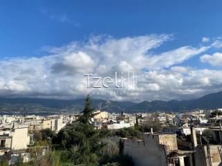 Θέα απο μπαλκόνι