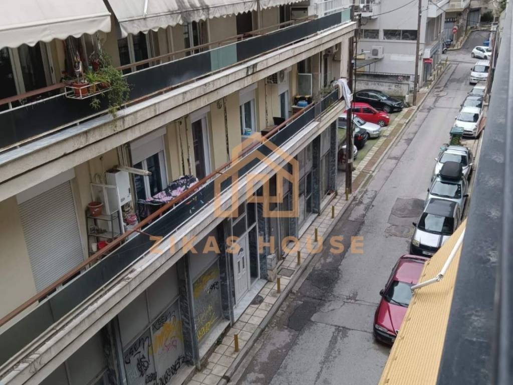 Θέα από μπαλκόνι