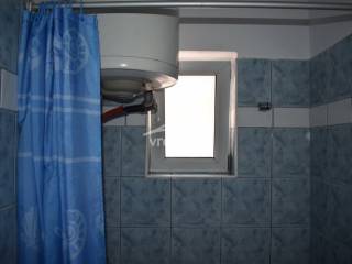 ΠΑΡΑΘΥΡΟ ΛΟΥΤΡΟΥ