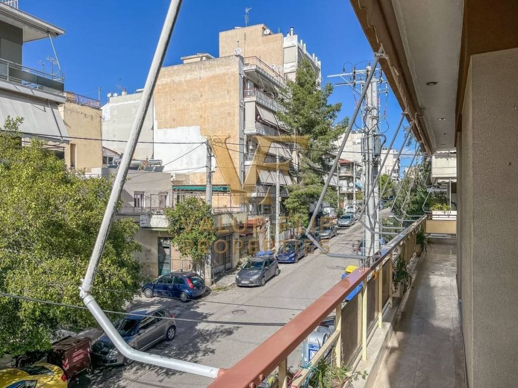 Θέα από μπαλκόνι