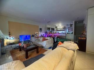 Σαλοκουζίνα