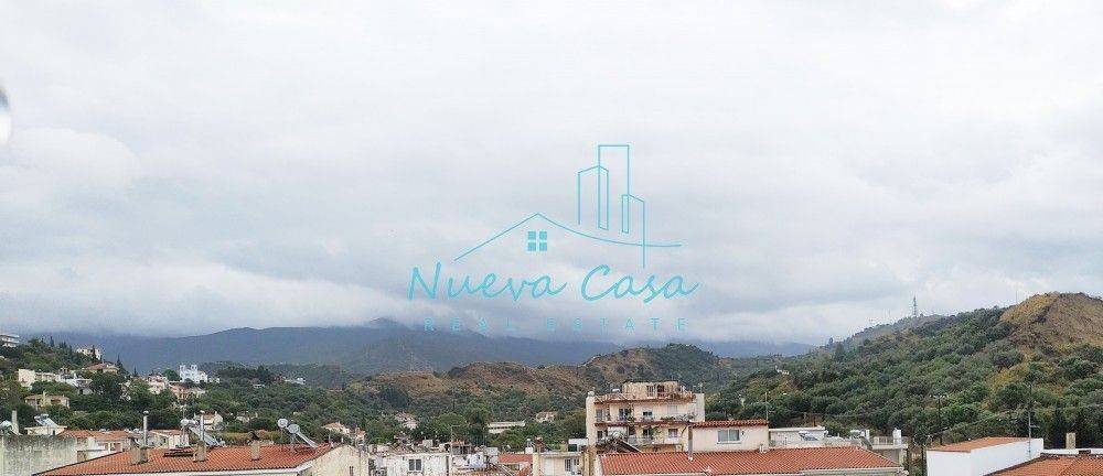 Θέα απο μπαλκόνι