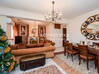 Σαλοκουζίνα