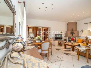 Σαλοκουζίνα