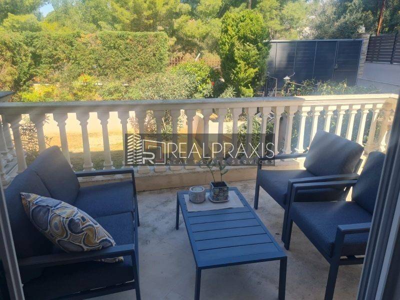 Θέα από μπαλκόνι