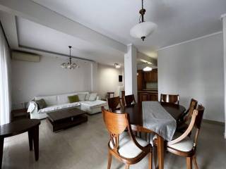 Kathistiko kai trapezaria.