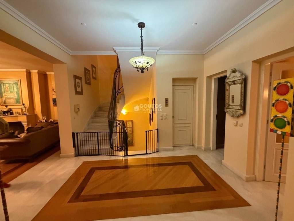 Εσωτερικοι χώροι